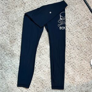 Lulu lemon Soul Cycle 7/8 legging - brand new condition (Size 6)